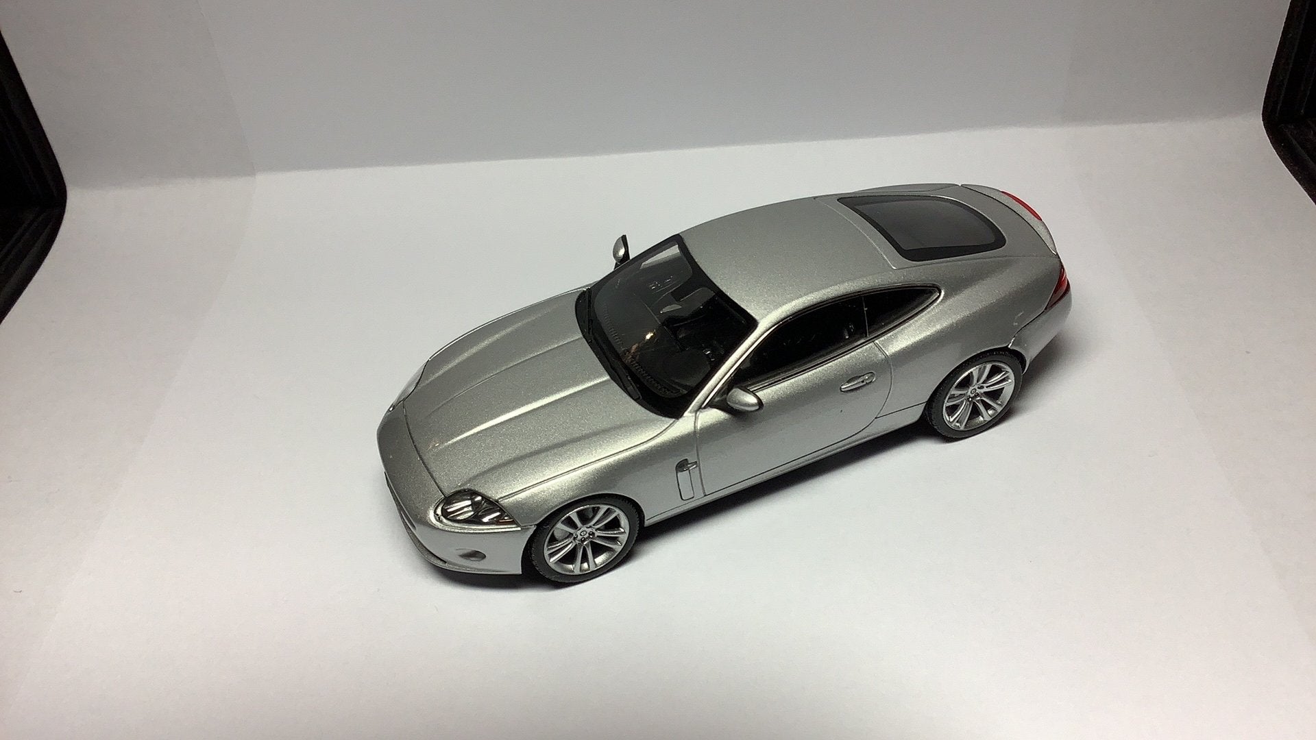 Minichamps Jaguar XK Coupe, Ophalen of Verzenden, Zo goed als nieuw, Auto, Overige merken