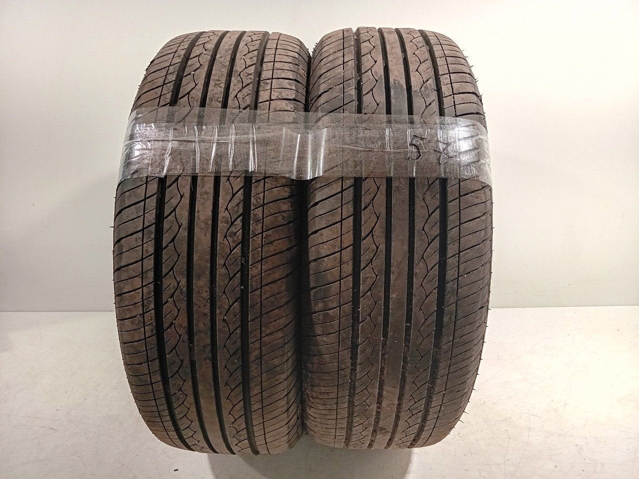 Bandenset 2 stuks Zomer 195 60 R15, Onderdelen@venauto.nl, Van der Ven Autorecycling B.V., Gebruikt, 15 inch