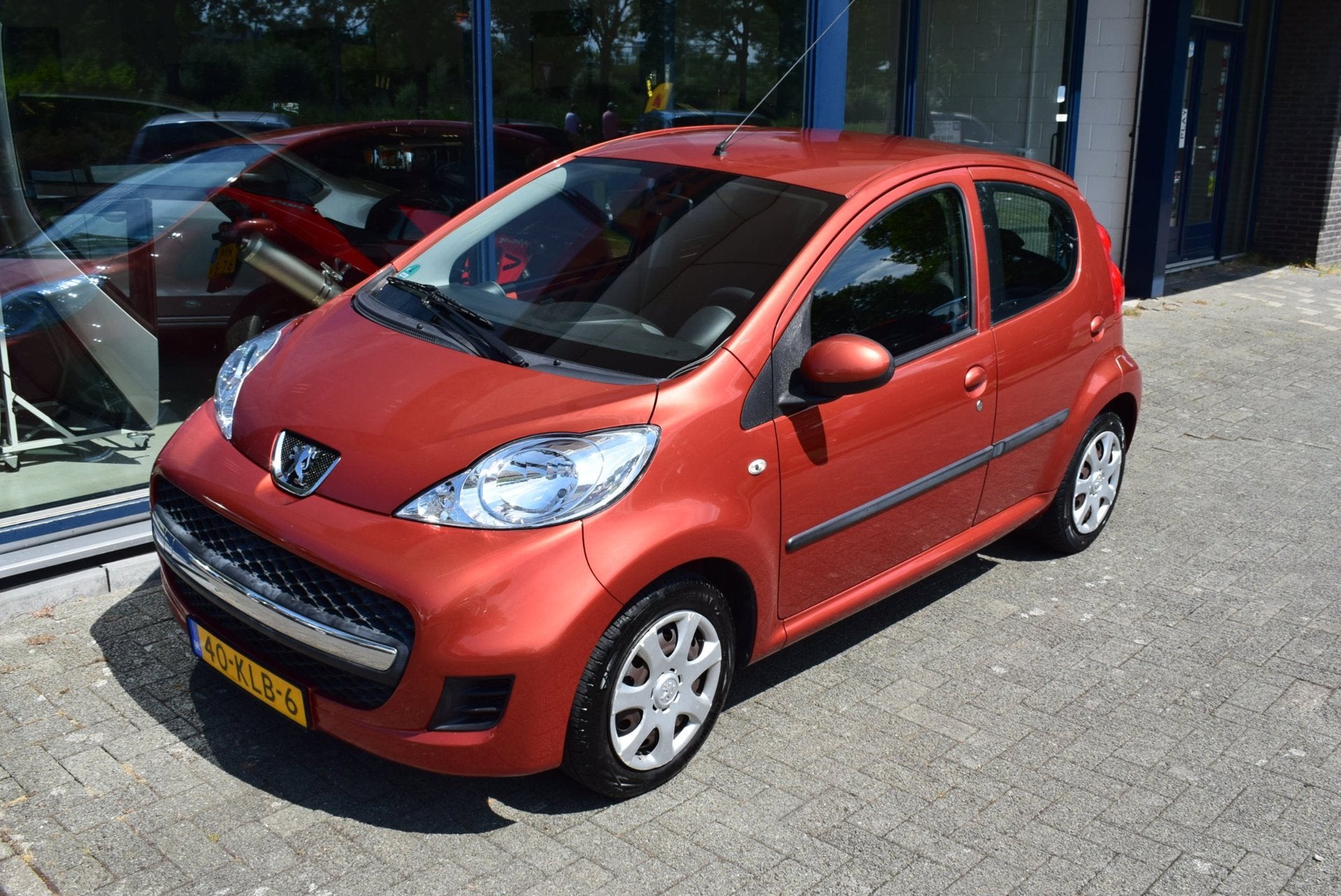 Peugeot 107 1.0-12V XS AUTOMAAT // Airco, lage km-stand, 5-d, Auto's, Stof, Gebruikt, Zwart, Overige kleuren