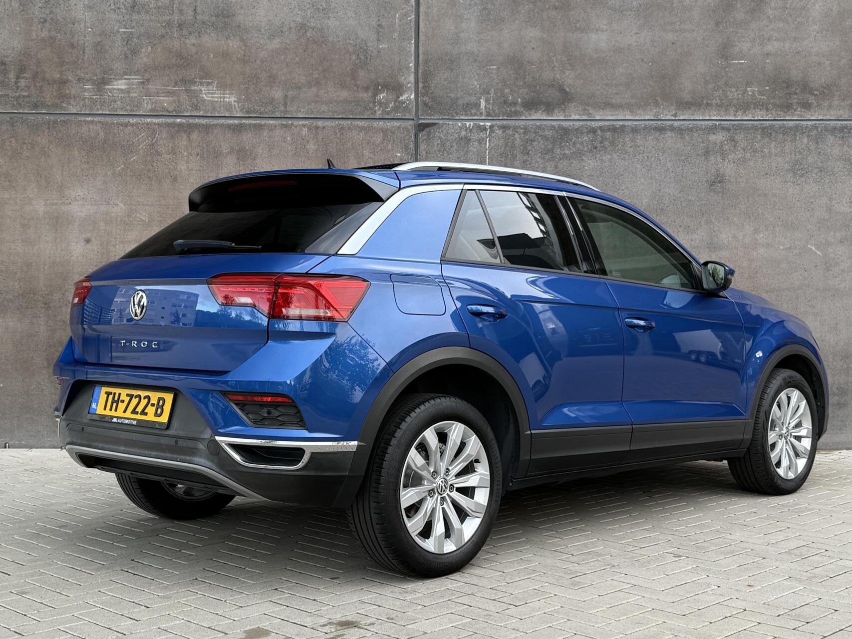 Volkswagen T-Roc 1.0 TSI Style | 1ste eigenaar | Panorama da, Auto's, Voorwielaandrijving, Dealer onderhouden, Stof, Gebruikt