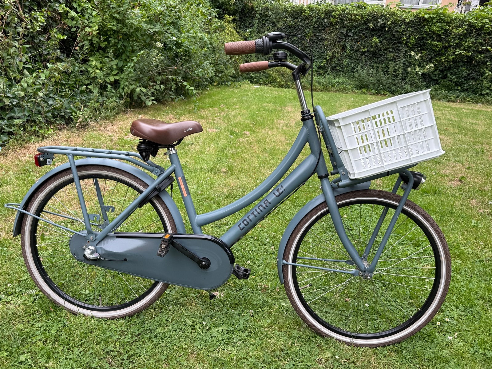 24 inch Cortina U4   meisjesfiets - Zo goed als nieuw, Fietsen en Brommers, Fietsen | Meisjes, Ophalen, Zo goed als nieuw, 26 inch of meer