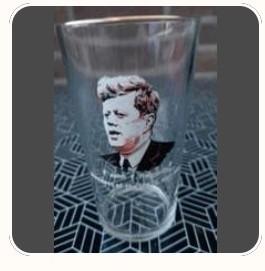 Jhon f. Kennedy glas, Ophalen