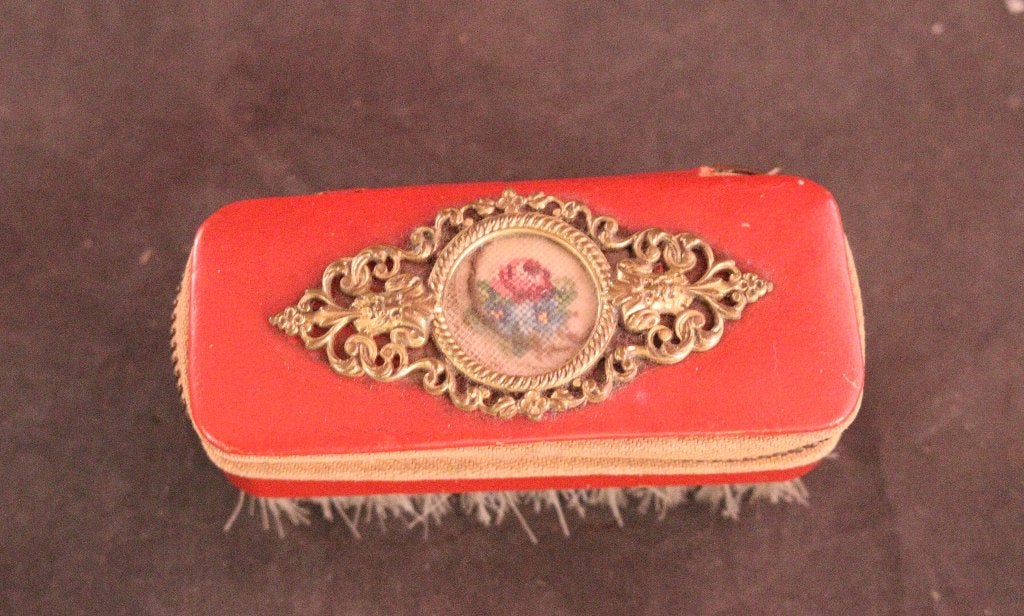 Antieke manicure set met borstel, Ophalen of Verzenden