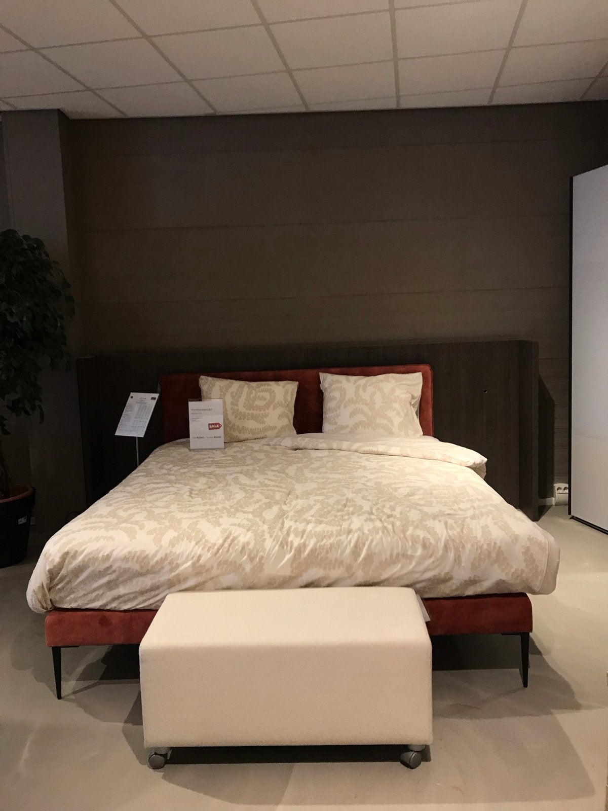 Showroommodel Boxspring 1200 - 180x210cm inclusief matrassen, Huis en Inrichting, Slaapkamer | Bedden, Nieuw, Tweepersoons, 180 cm
