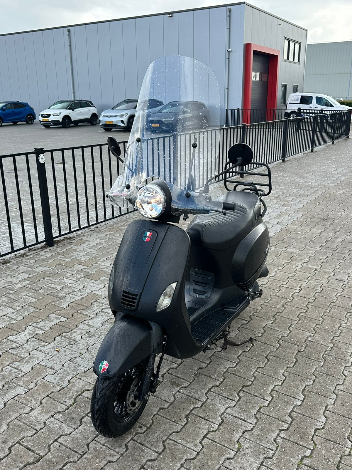 GTS Toscana Pure 2018 zwart., Zo goed als nieuw, Benzine, Ophalen, Overige merken