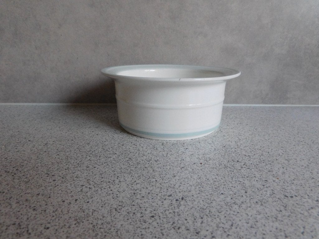 Kom 13 cm. Rondo Crème en Licht Blauw Villeroy & Boch, Villeroy & Boch, Ophalen of Verzenden, Zo goed als nieuw, Kom(men)