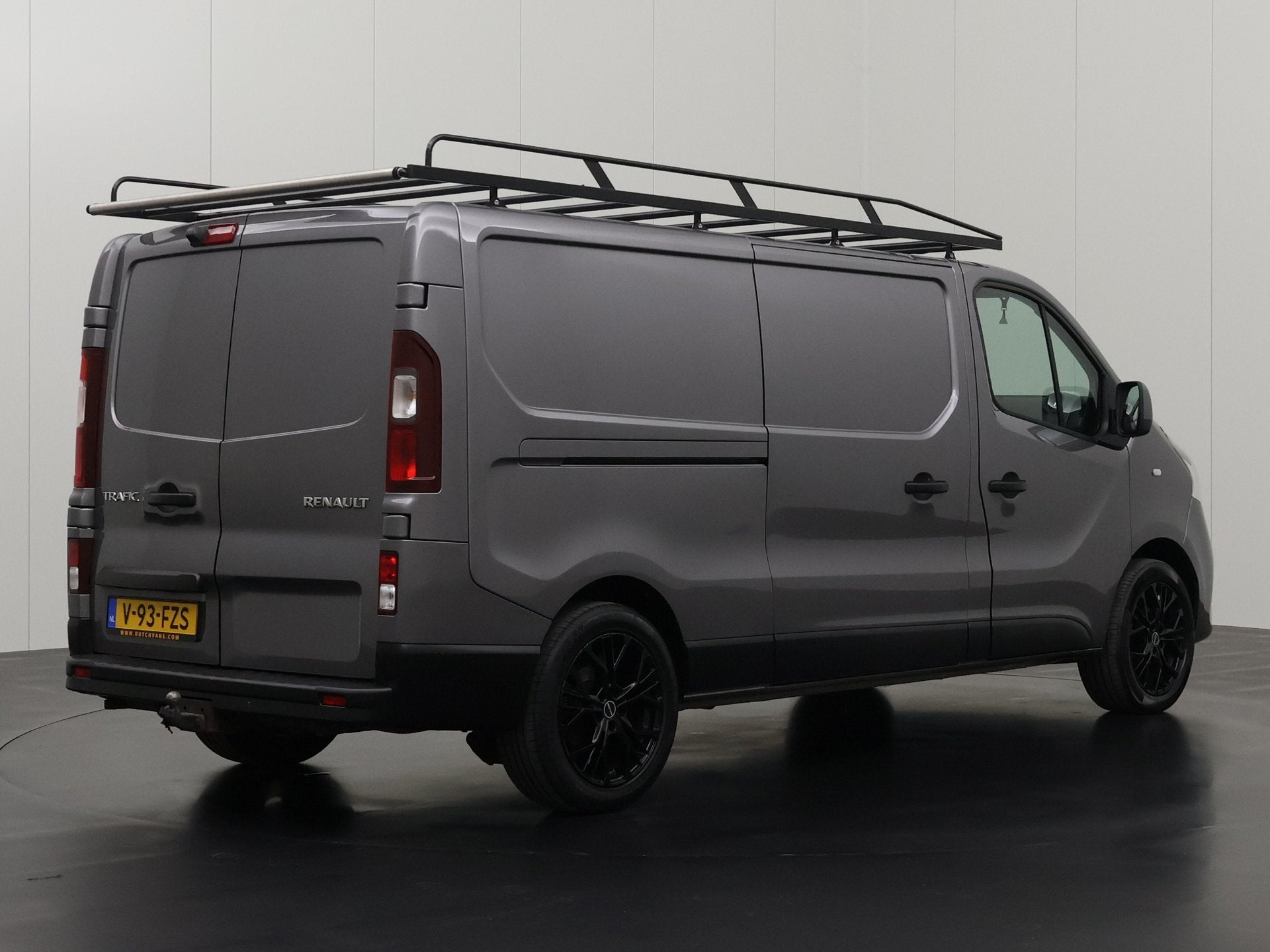 Renault Trafic 1.6DCi 145PK Lang 2xSchuifdeur | Multimedia |, Voorwielaandrijving, 145 pk, Stof, Gebruikt