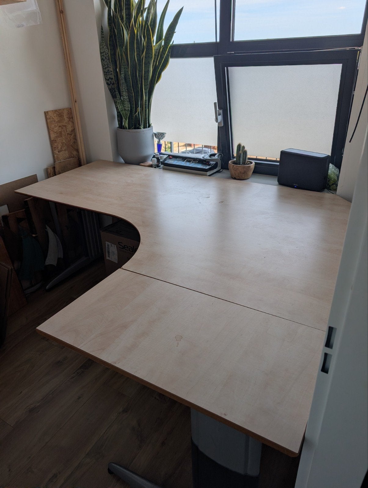 Ruim hoekbureau - Ideaal voor thuiskantoor of studio, Huis en Inrichting, Bureaus, Ophalen, 160 cm, Gebruikt, Hoekbureau