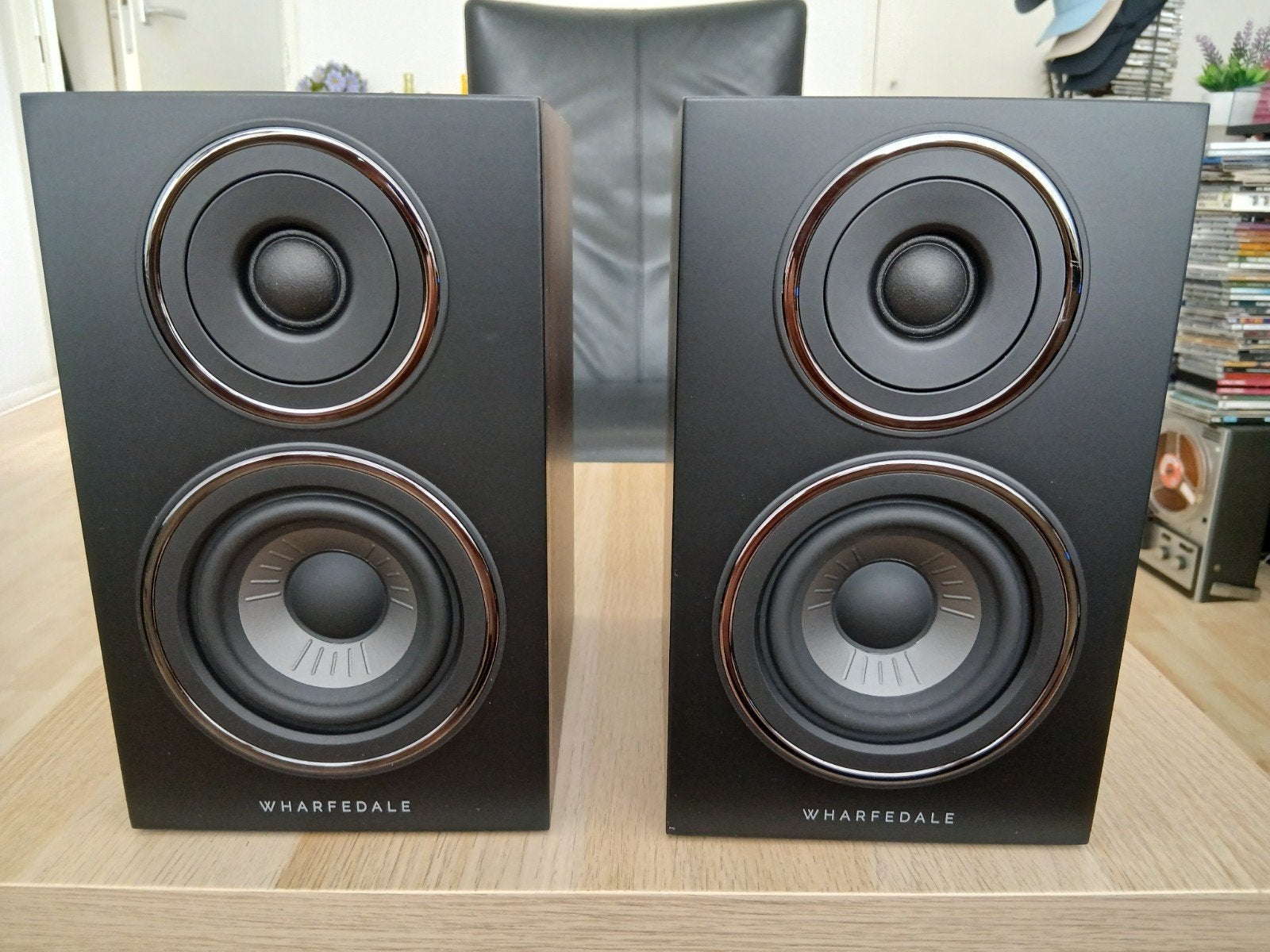 WHARFEDALE DIAMOND 12.0i, Zo goed als nieuw, 60 tot 120 watt, Boekenplank luidspreker, Ophalen