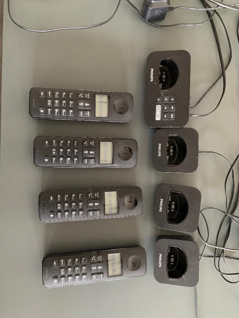 Philips draadloze telefoonset D20X, Ophalen, Gebruikt, 4 handsets of meer, Stralingsarm