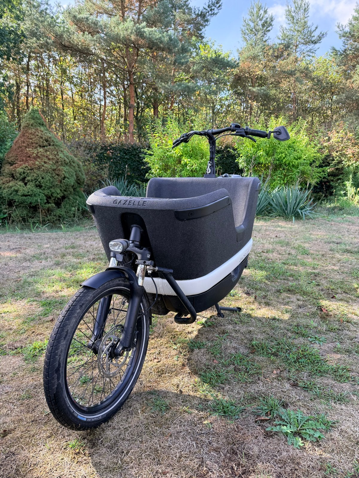 Foto 2 van Gazelle Makki bakfiets met kinderzitjes, z.g.a.n.