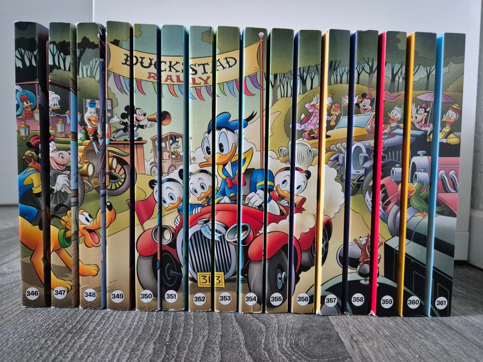 6 complete series Donald duck pockets, serieprijs vanaf, Complete serie of reeks, Ophalen of Verzenden, Gelezen