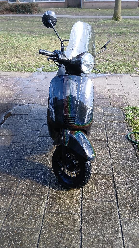 Scooter btc riva, Fietsen en Brommers, Snorfietsen en Snorscooters, Gebruikt, Benzine, Ophalen, Overige merken
