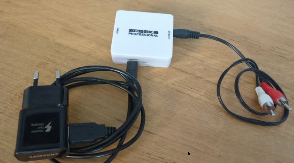 Speaka Professional HDMI naar RCA (tulp) converter, Ophalen of Verzenden, Gebruikt