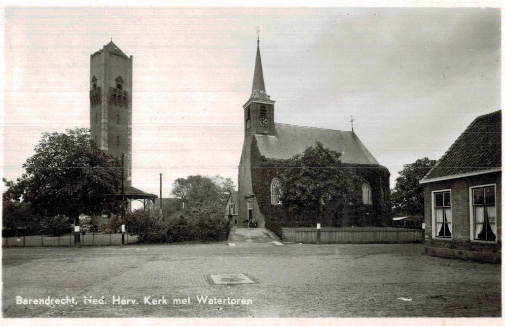 1947 BARENDRECHT Ned. Herv. kerk met watertoren, Verzamelen, Ansichtkaarten | Nederland, Ophalen of Verzenden, 1940 tot 1960, Gelopen