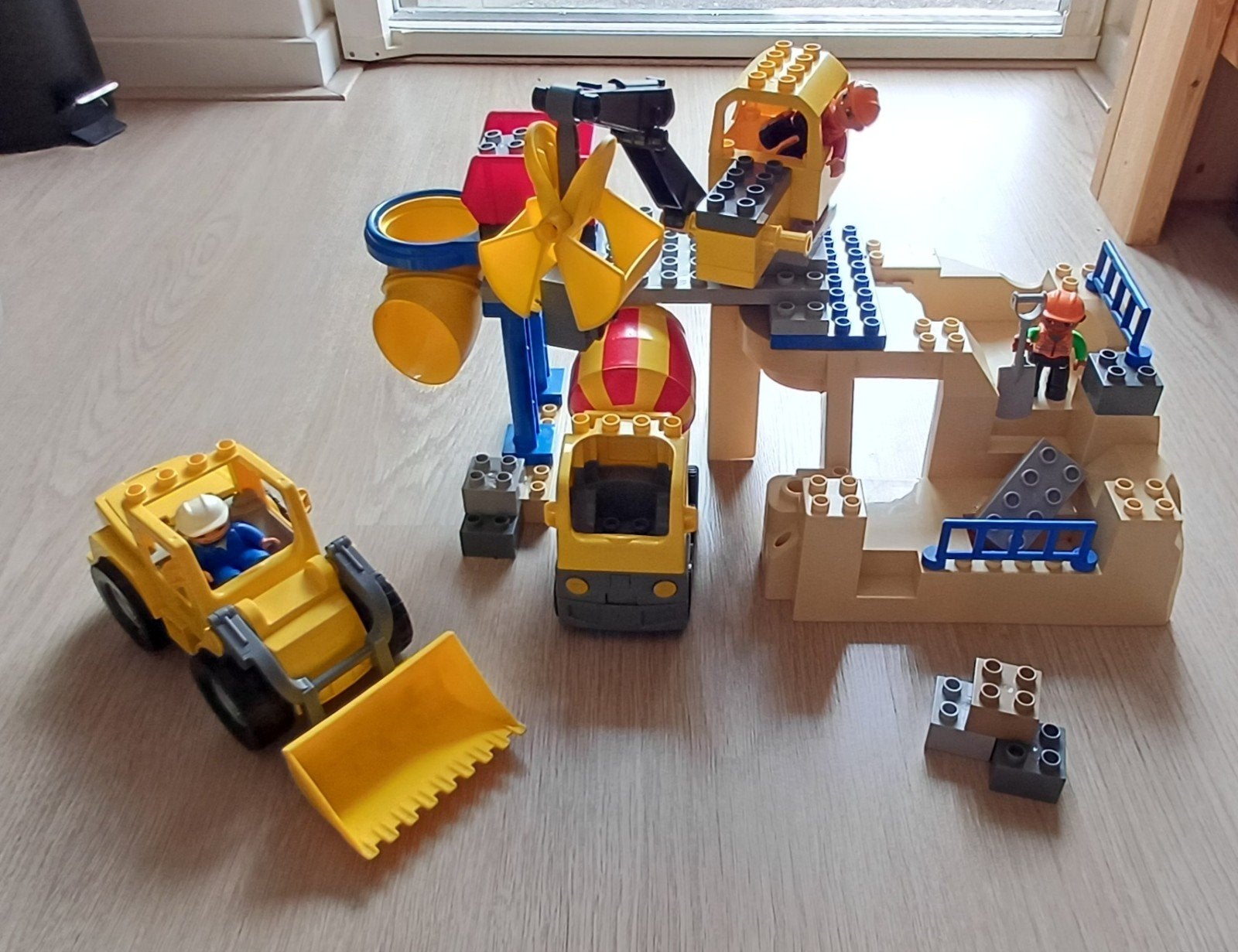 Lego Duplo Steengroeve 5653, Kinderen en Baby's, Speelgoed | Duplo en Lego, Inclusief minifiguren, Gebruikt, Ophalen of Verzenden