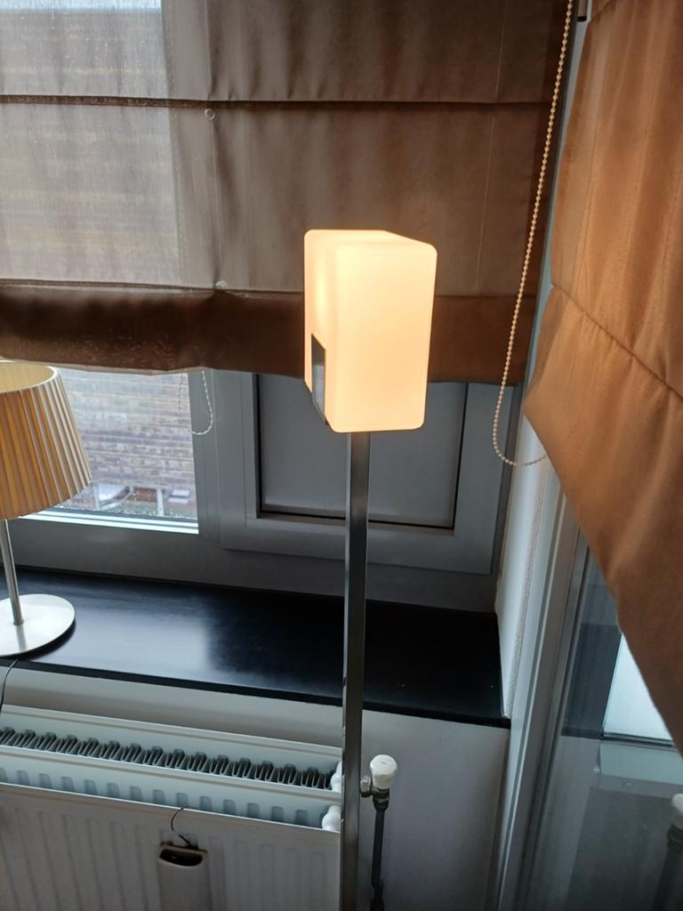 Vloer lamp, Ophalen of Verzenden, Zo goed als nieuw
