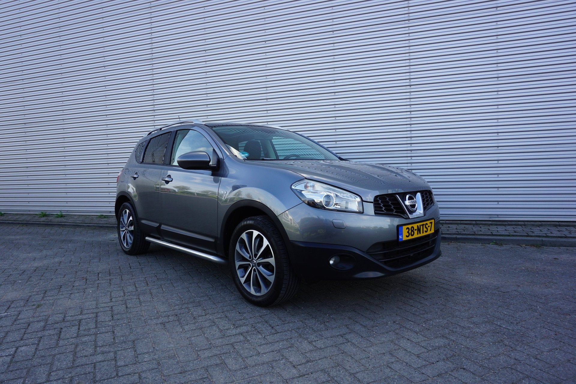 Nissan QASHQAI 2.0 Tekna Airco / Navi / Cruise / Camera / Pa, Euro 5, Gebruikt, 4 cilinders, Bedrijf
