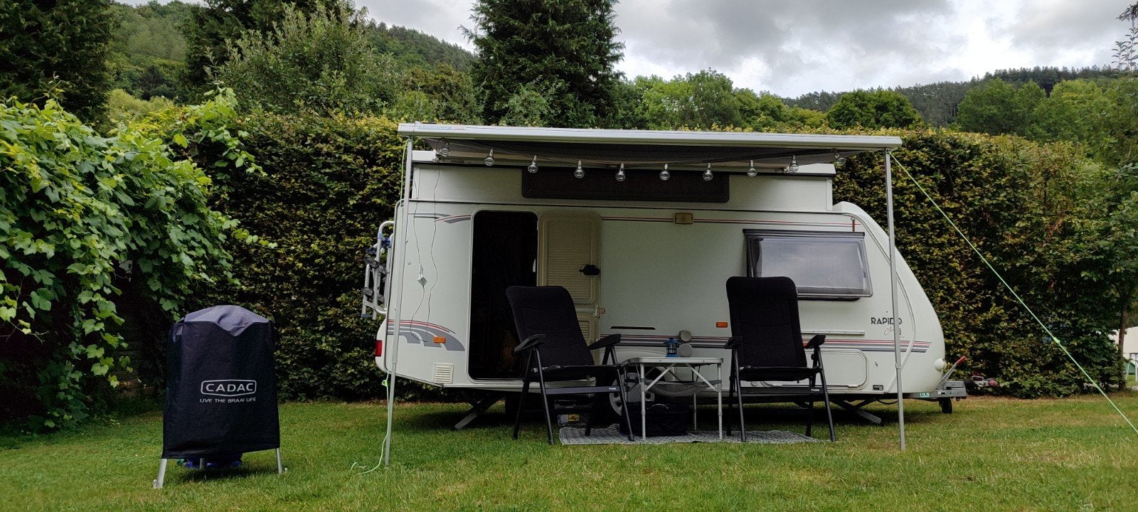 Rapido CLUB42 CP Evolution ️hefdak Caravan Vakantieklaar!, Caravans en Kamperen, Caravans, Vast bed, 750 - 1000 kg, 4 tot 5 meter