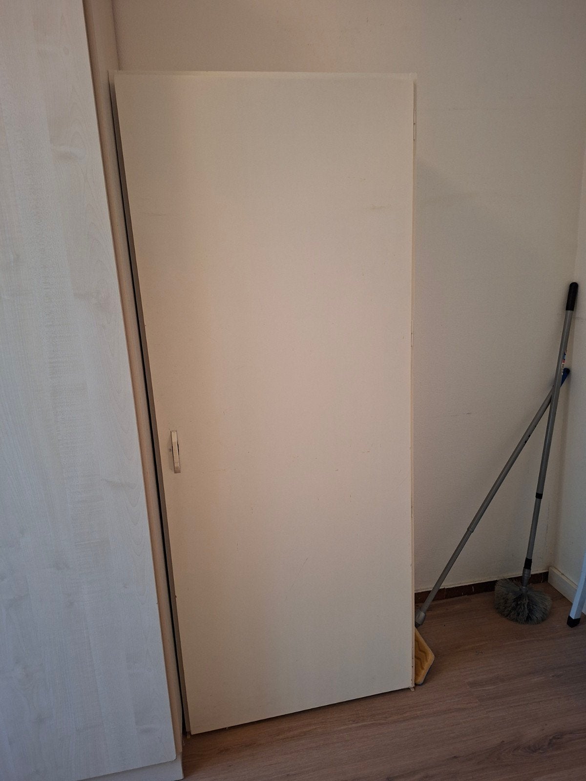 GRATIS AFHALEN. houten kast, Ophalen, Gebruikt, Hout, Cd's