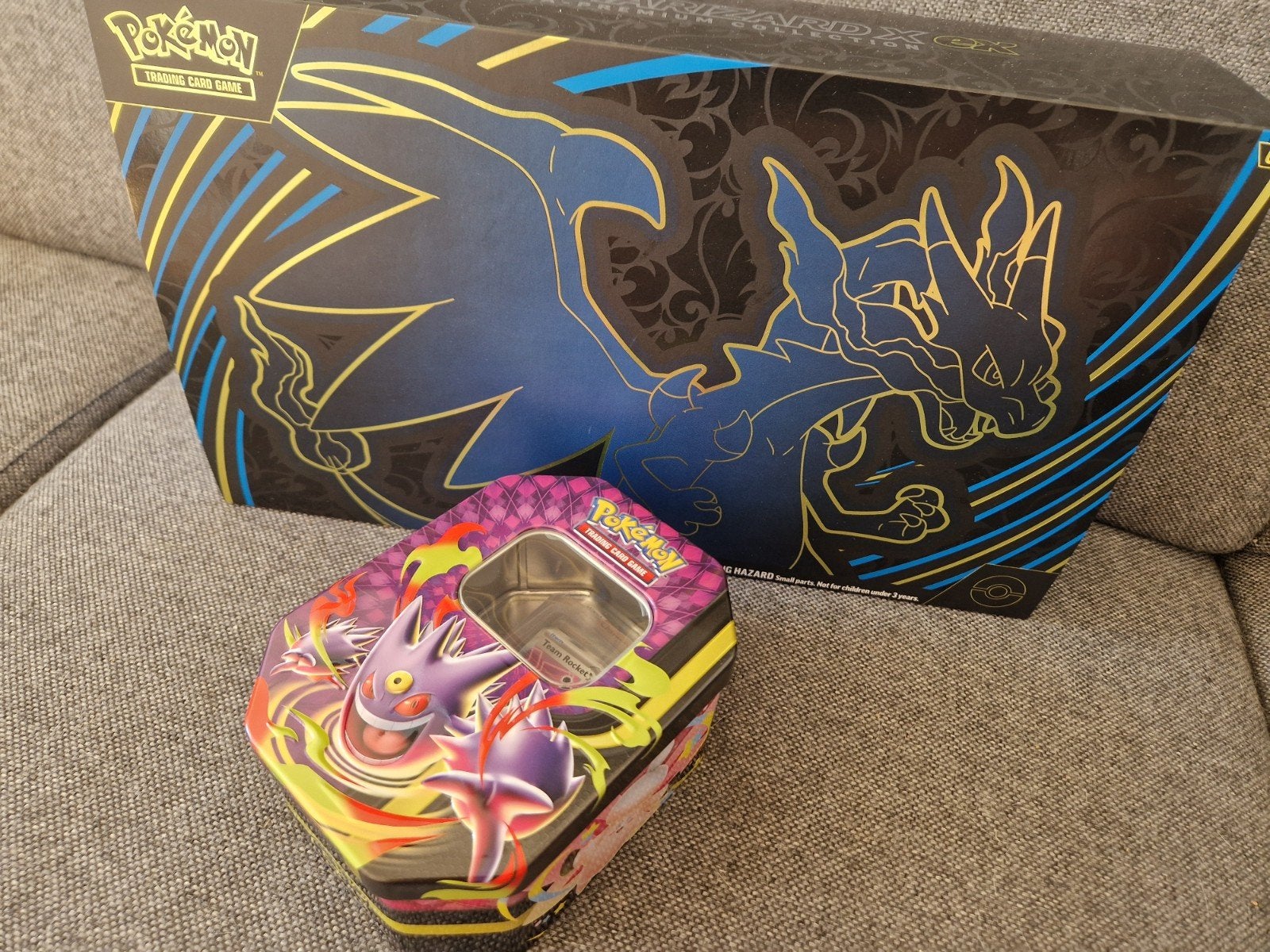 Pokemon kaarten collectie premium box en tins gengar ex hits, Ophalen of Verzenden, Zo goed als nieuw, Meerdere kaarten, Foil