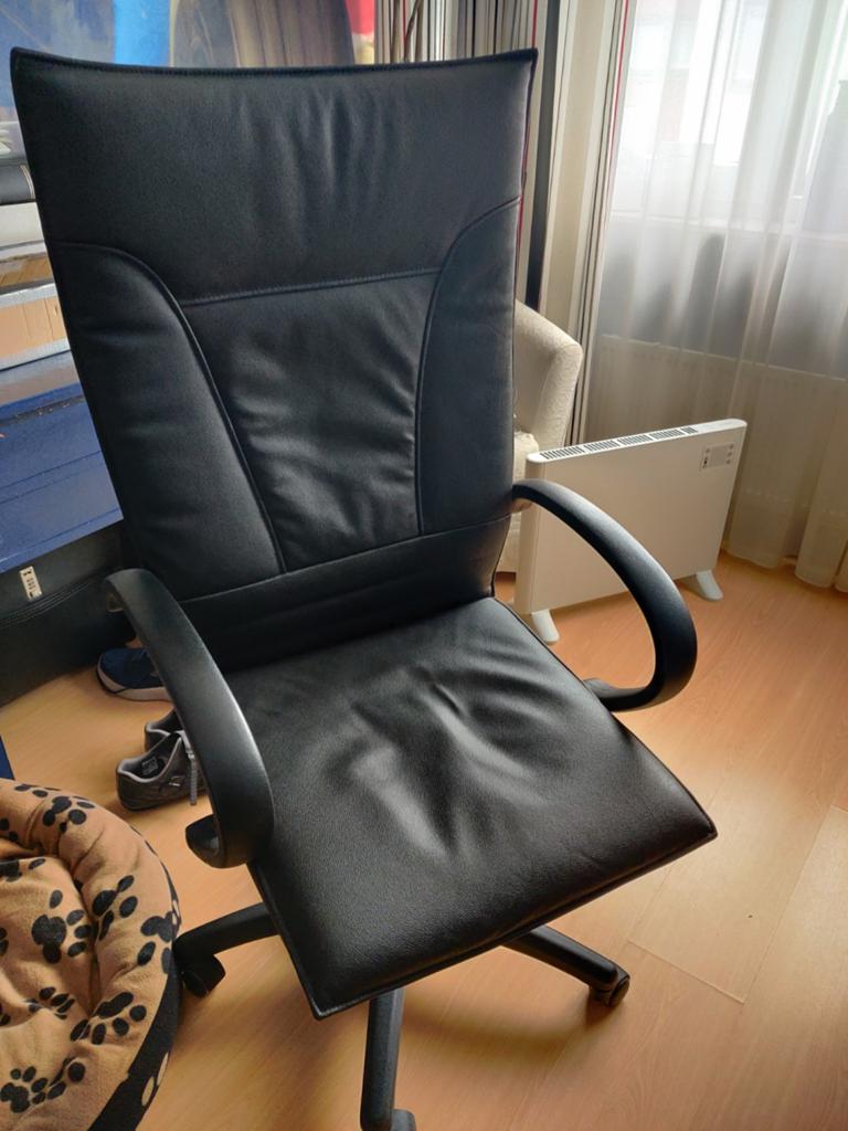 Kantoor stoel / directie stoel. alleen ophalen, Kunststof, Gebruikt, Zwart, Ophalen of Verzenden