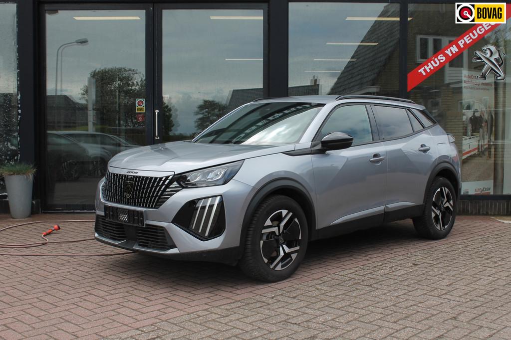 Peugeot 2008 1.2 PureTech 100 Allure, Voorwielaandrijving, Gebruikt, Bedrijf, Handgeschakeld