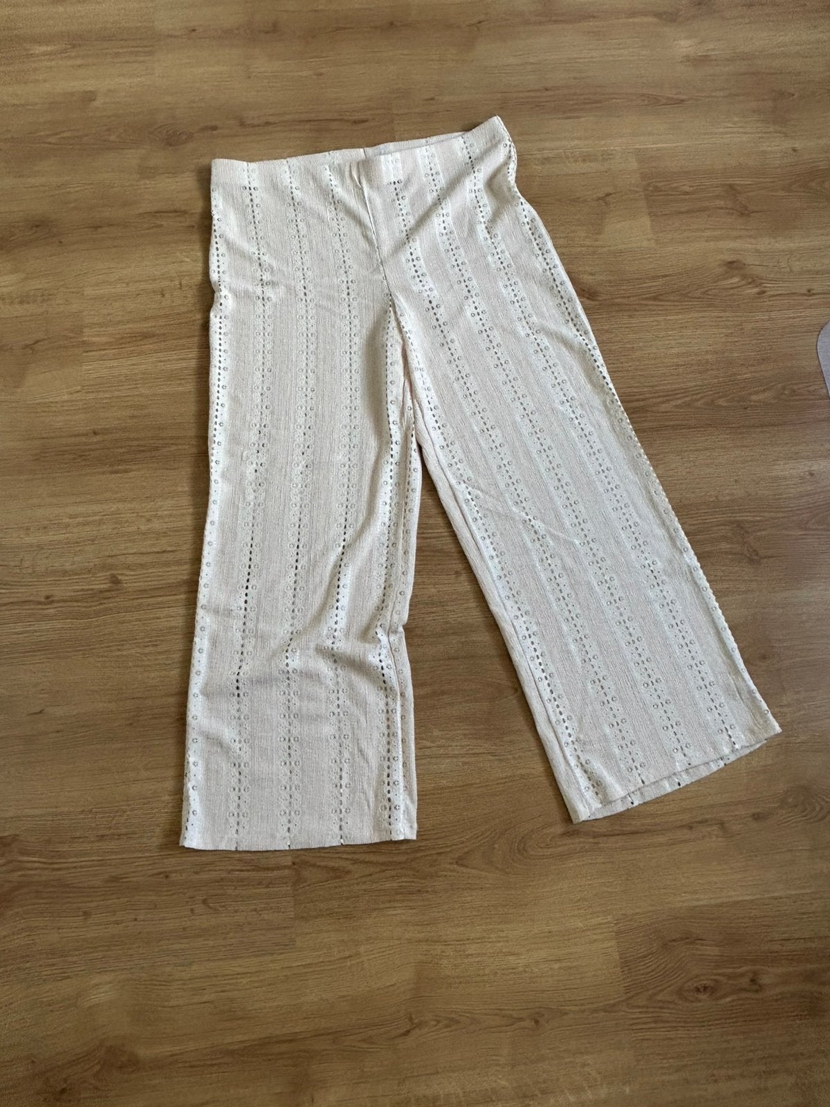 H&M Divided doorsvhinende Broek in de Maat XL, Kleding | Dames, Overige kleuren, H&M Divided, Maat 46/48 (XL) of groter, Ophalen of Verzenden