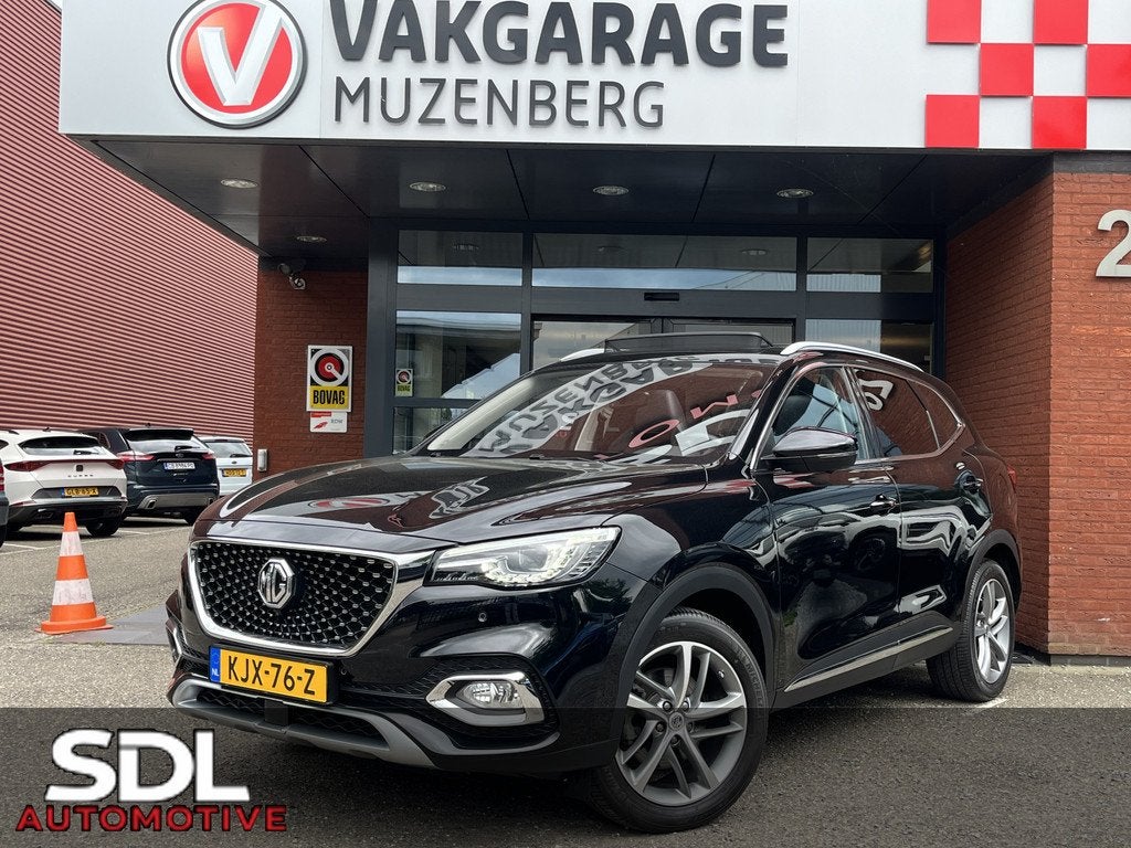 MG EHS 1.5 TGDI Luxury // SCHUIF-KANTELDAK // 360 CAMERA //, Auto's, MG, Gebruikt, Zwart, 4 cilinders, 258 pk