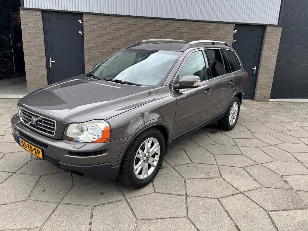 Volvo XC90 2.4 D5 Summum, Auto's, Volvo, Zwart, 7 stoelen, Bedrijf, Diesel
