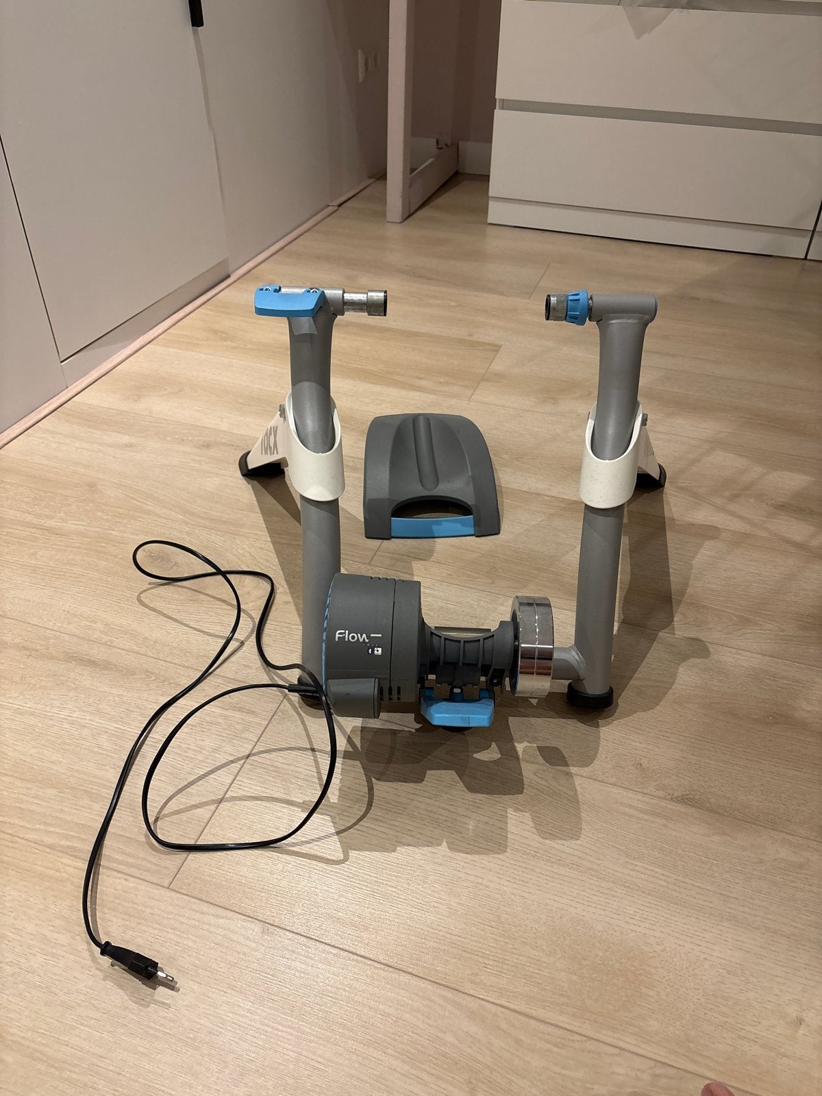 Tacx Flow Smart fietstrainer met standaard, Ophalen, Gebruikt, Overige typen