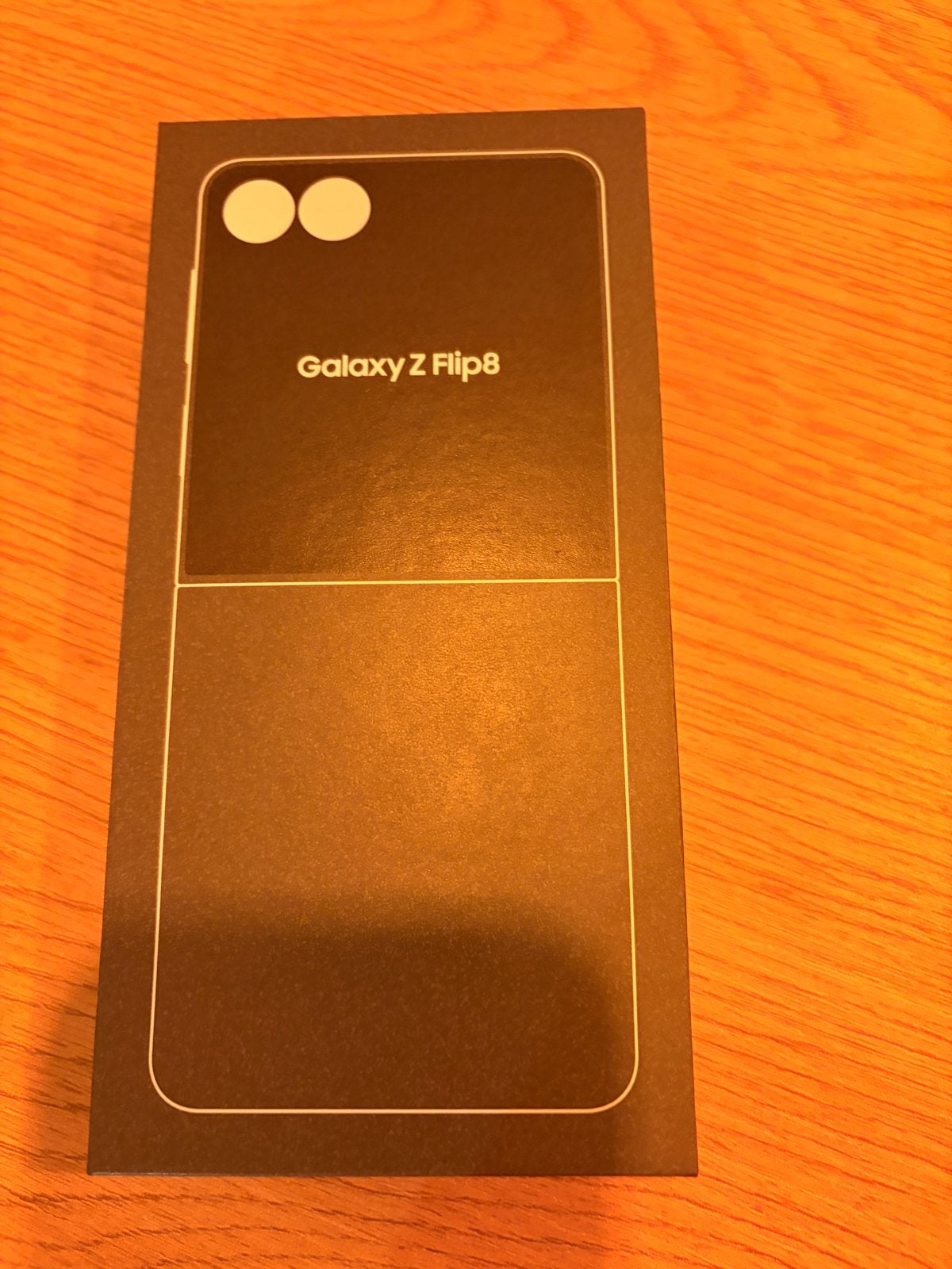 Samsung Galaxy Z Flip 8 - Nieuw sealed, Zwart, Touchscreen, Nieuw, Ophalen of Verzenden