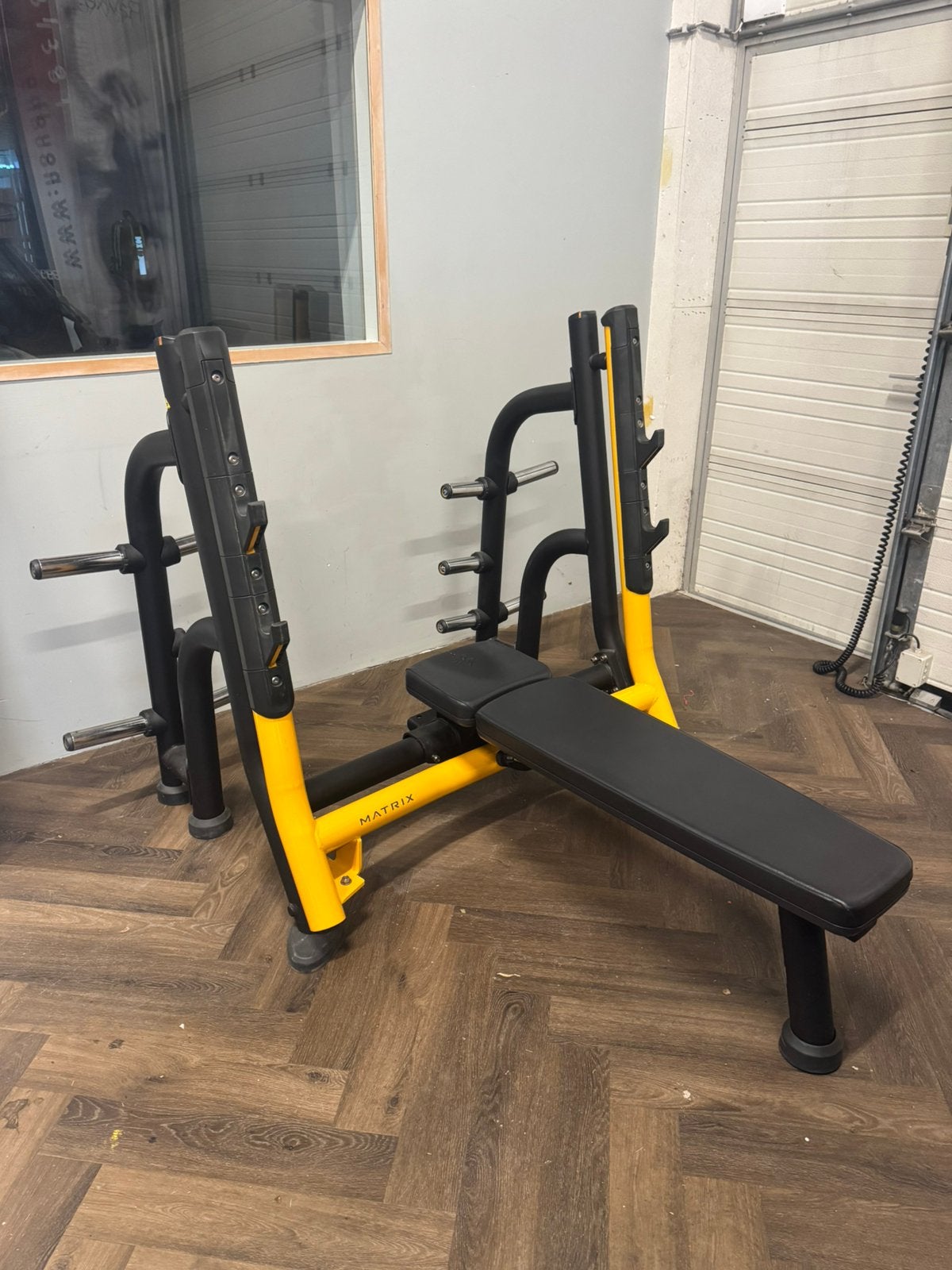 Matrix flat Bench press, Ophalen, Zo goed als nieuw, Fitnessbank