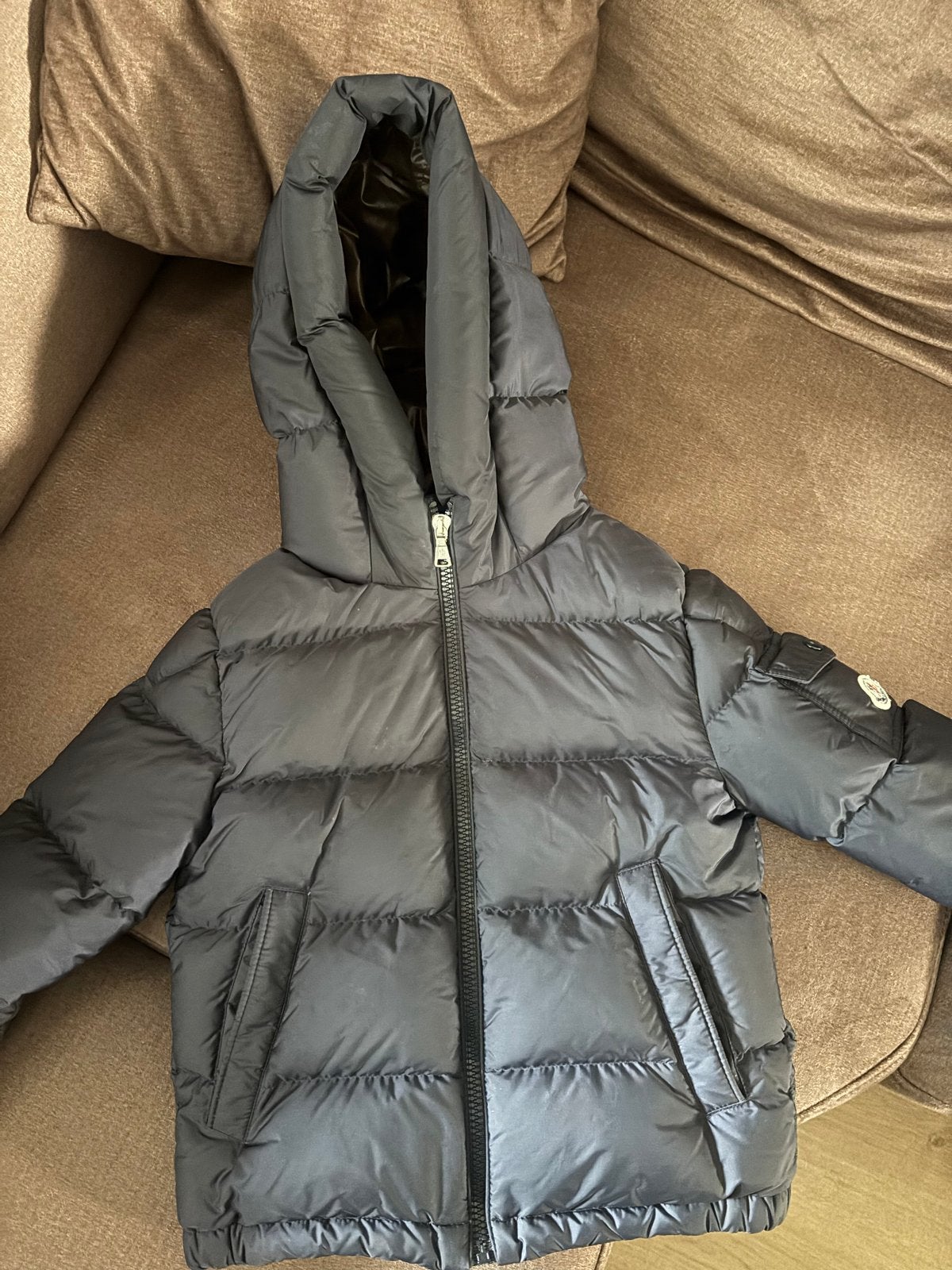 Moncler Kinder Donsjas - Zo goed als nieuw, Ophalen of Verzenden, Zo goed als nieuw, Jongen of Meisje