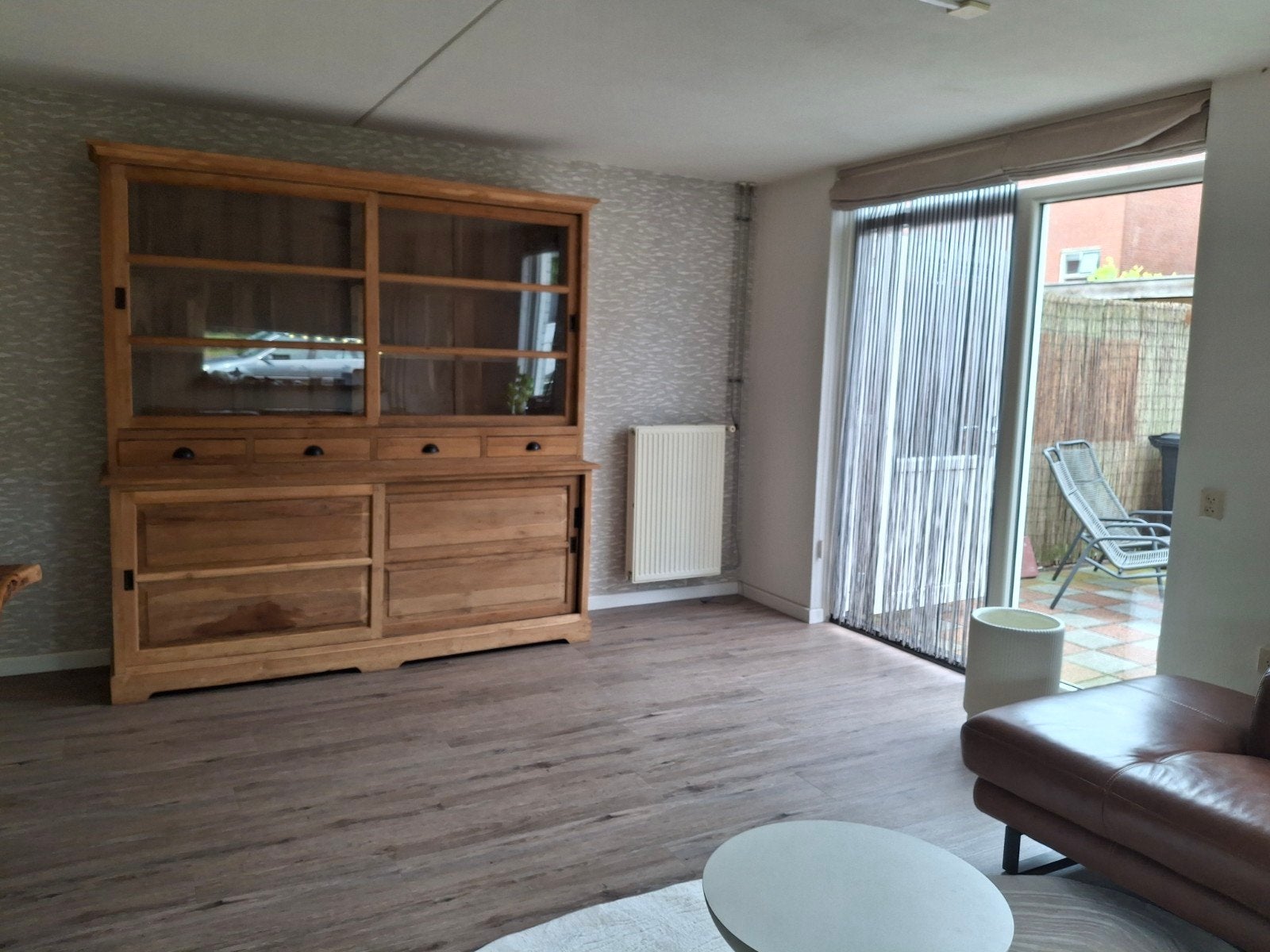 Zo goed als nieuw, massieve houten meubels; fabrieksverkoop!, Antiek en Kunst, Ophalen of Verzenden