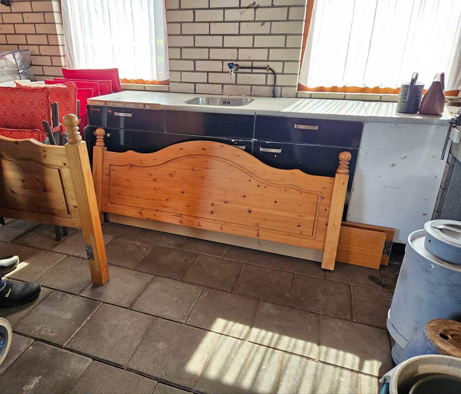 Eikenhouten ledikant 200x180cm met lattenbodem, Ophalen, Gebruikt, Bruin, Tweepersoons
