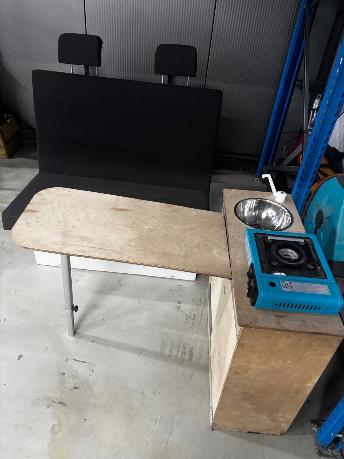 Interieur camper - Complete inbouwset voor buscamper, Caravans en Kamperen, Ophalen, Zo goed als nieuw