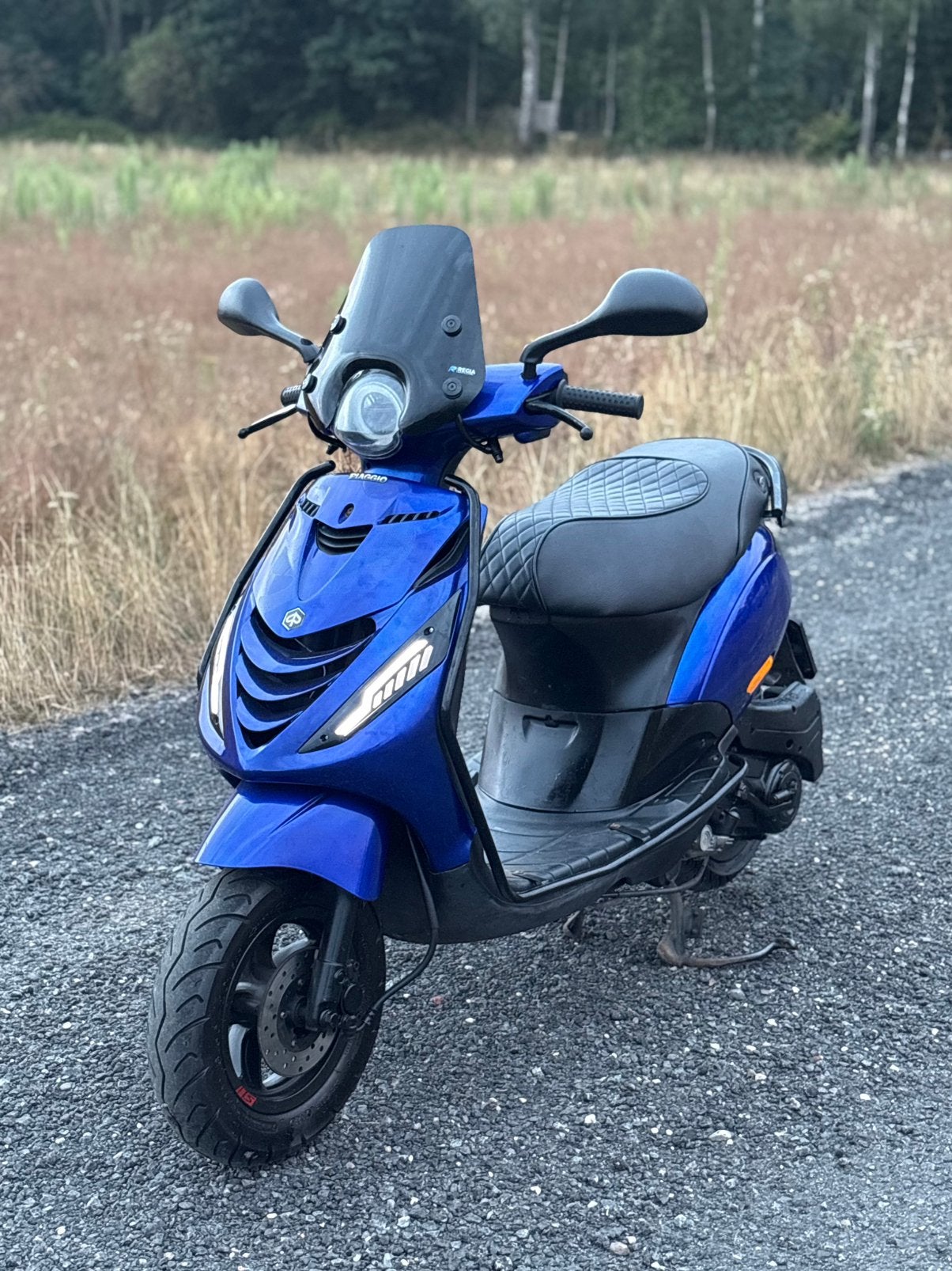 Piaggio zip 80cc 4t 2v carburateur full option, Ophalen, Zo goed als nieuw, Benzine