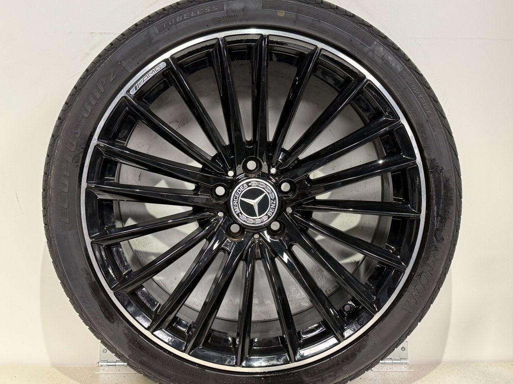 19 inch Mercedes C klasse W205 W206 225/40/19 en 255/35/19, Auto-onderdelen, Banden en Velgen, 19 inch, 255 mm, Banden en Velgen