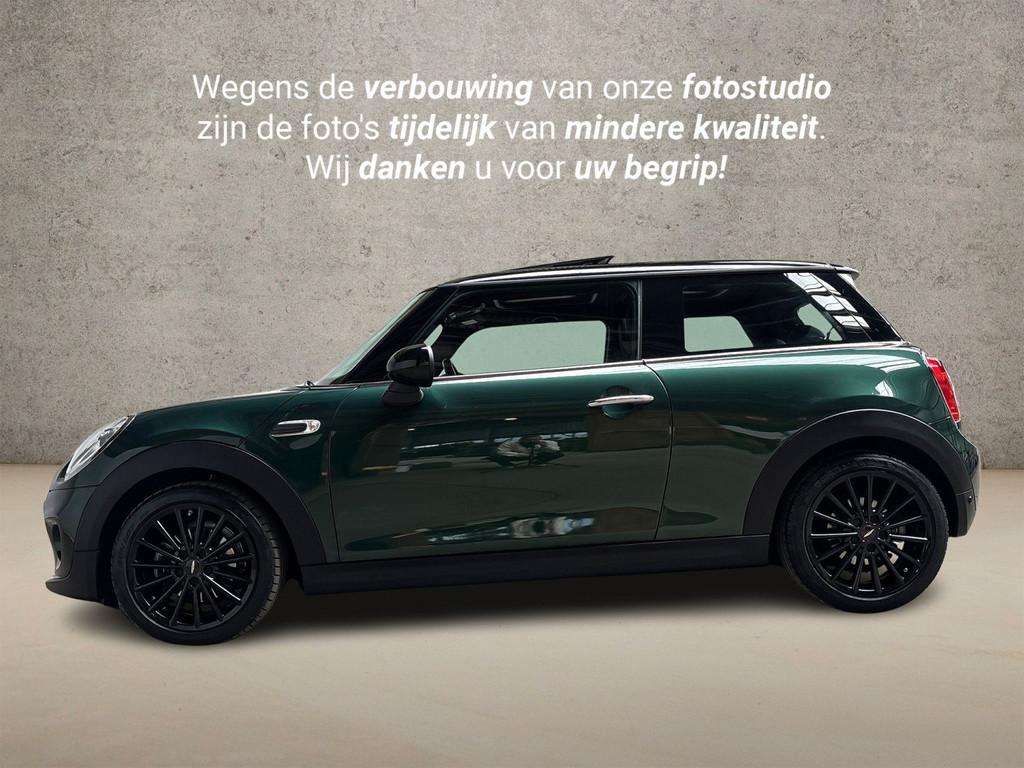 MINI Mini 1.5 Cooper JCW Pack Automaat (PANORAMADAK, NAVIGAT, 12 maanden, Gebruikt, 4 stoelen, Origineel Nederlands