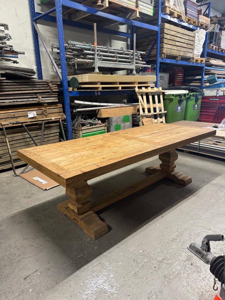 Robuuste houten kloostertafel 250/100/78,5cm, Huis en Inrichting, Tafels | Eettafels, Ophalen, Gebruikt, 200 cm of meer, 50 tot 100 cm