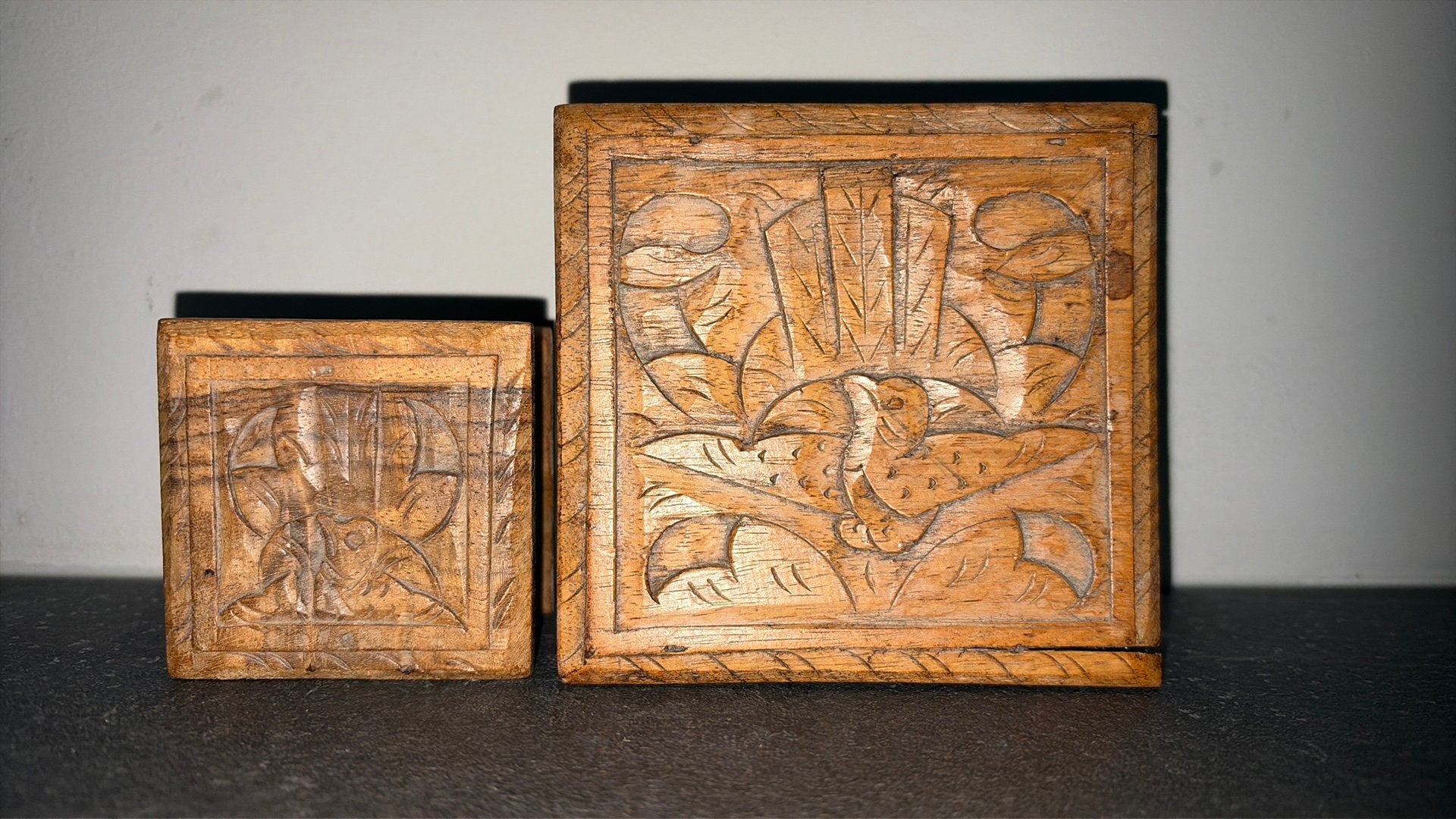 Vintage hout gesneden sieraden doosjes met duifmotief, Antiek en Kunst, Curiosa en Brocante, Ophalen