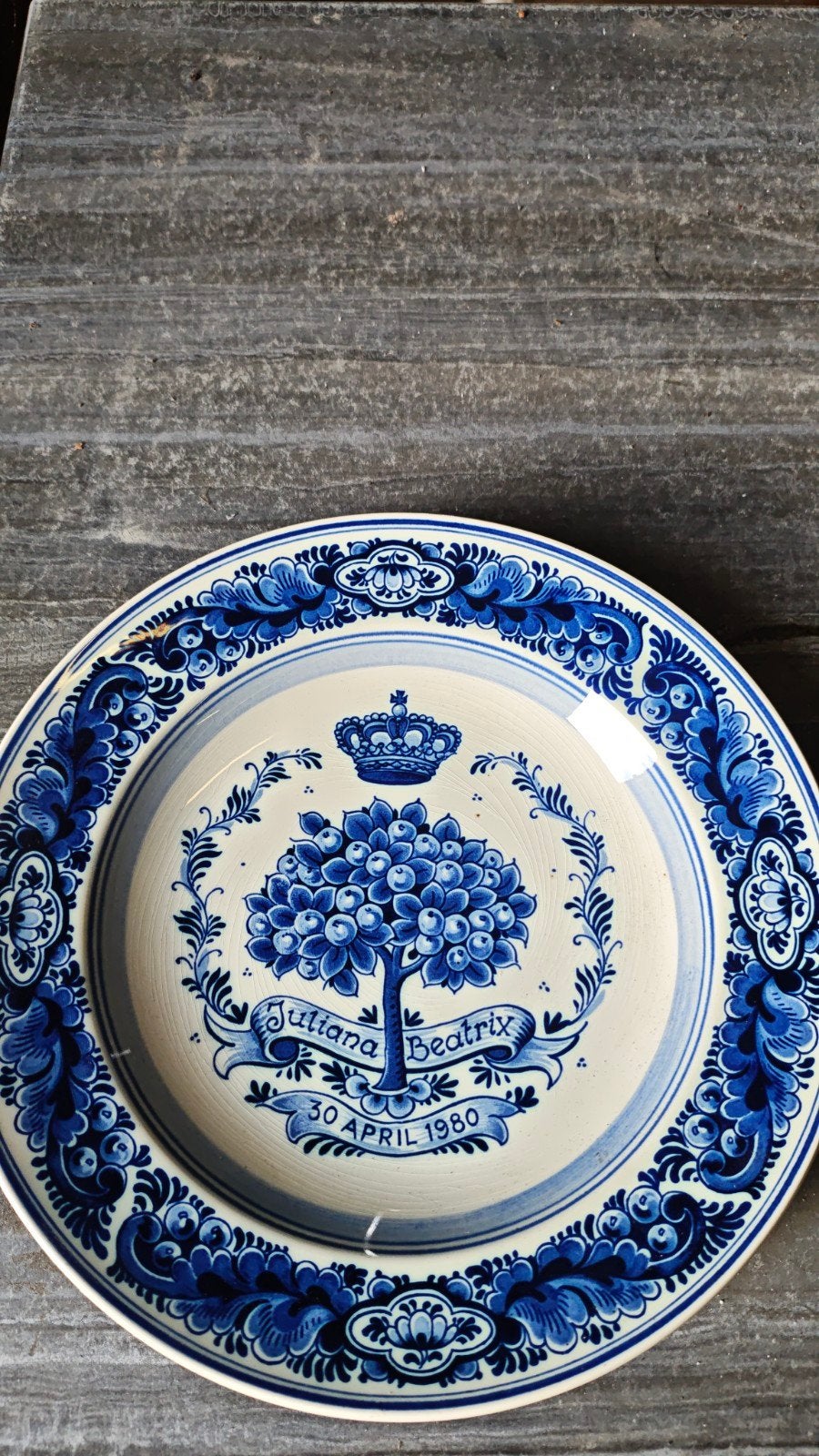 Delfts Blauw Juliana Beatrix bord 30 april 1980, Ophalen