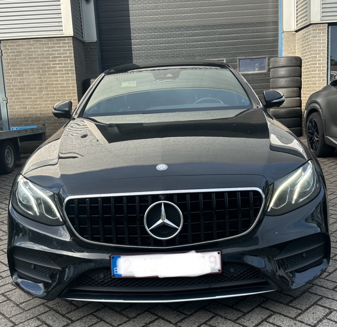W213 grille hoogglans zwart, Ophalen