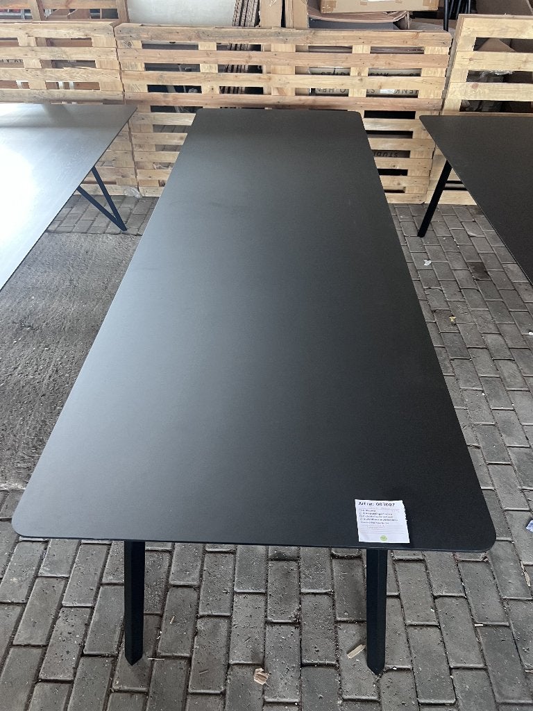 Studio Henk Eettafel 300 x 100 Zwart HPL | Van €3249, nu, Huis en Inrichting, Studio Henk, Studio Henk, Studio Henk, Rechthoekig