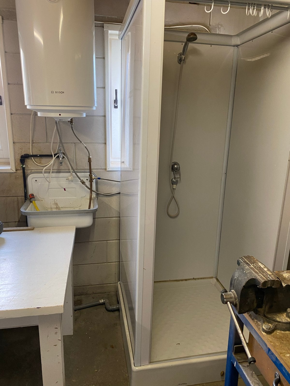 Nooddouche Bosch Tronic 2000 T Boiler - 75 Liter, Ophalen, Gebruikt, 20 tot 100 liter, Aardgas