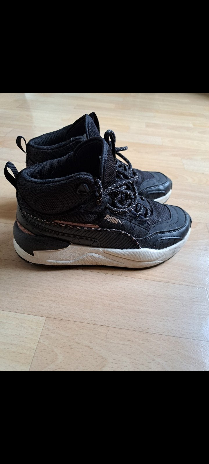 Puma sneakers maat 38 - Zo goed als nieuw, Puma, Zwart, Ophalen of Verzenden, Sneakers of Gympen