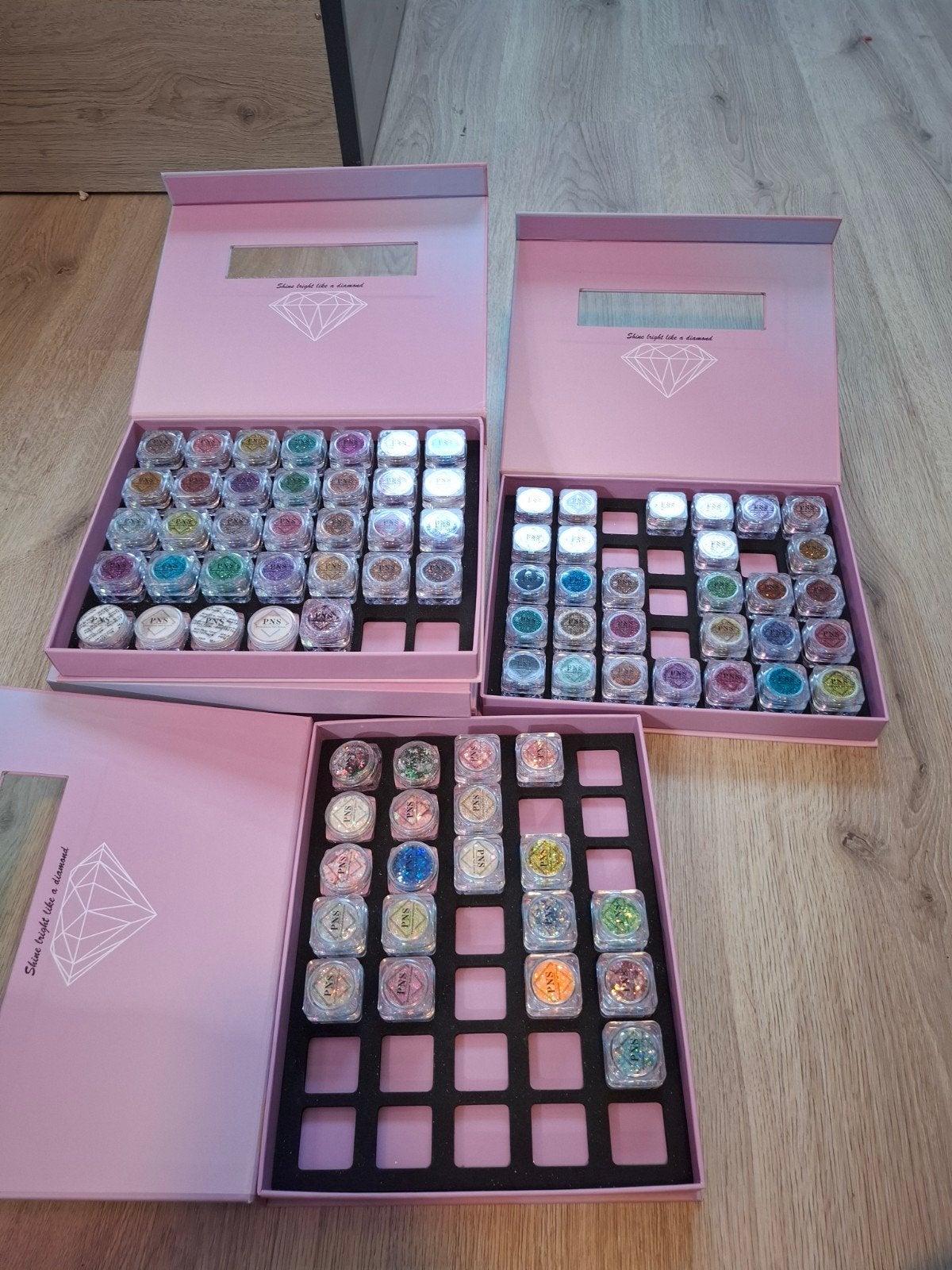 Pns glitterboxen kijk ook mijn andere advertenties, Ophalen of Verzenden, Handen en Nagels