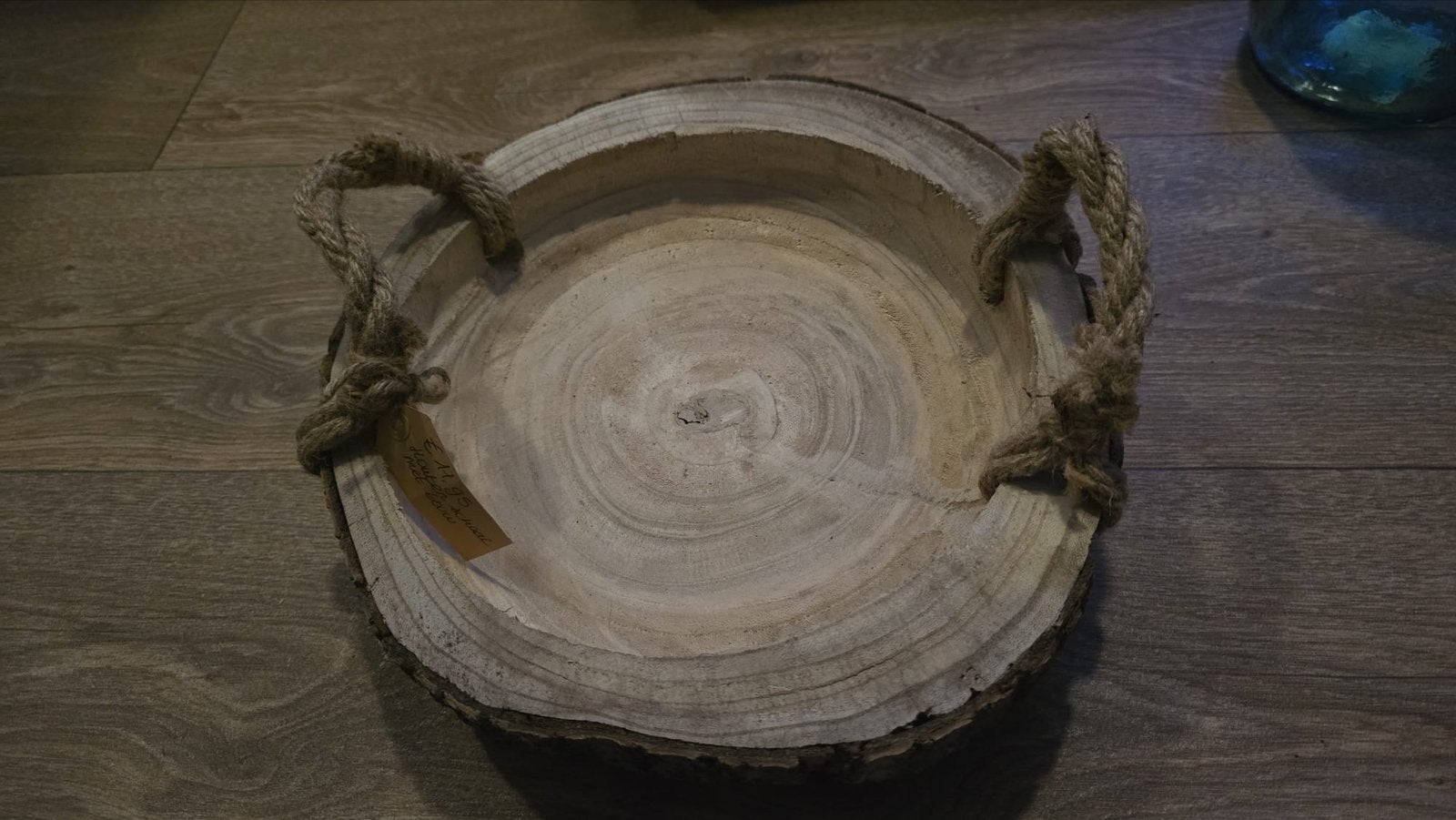 Stoere houten schaal met robuuste touwen handvaten, Ophalen, Schaal, Rond, Nieuw