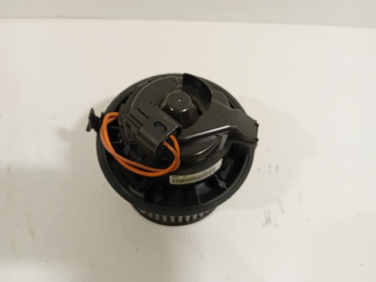 Kachel ventilator motor Peugeot 108, Onderdelen@venauto.nl, Van der Ven Autorecycling B.V., Gebruikt, Ettenseweg 76, 4706 PB Roosendaal, The Netherlands